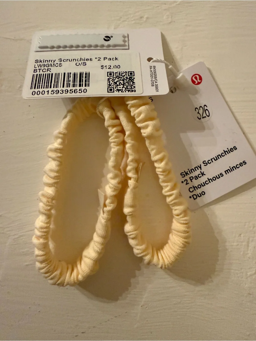 lululemon athletica Skinny Scrunchies 2-Pack in Pale Yellow/Cream